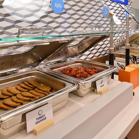 Holiday Inn Express Houston-Alvin By Ihg Extérieur photo