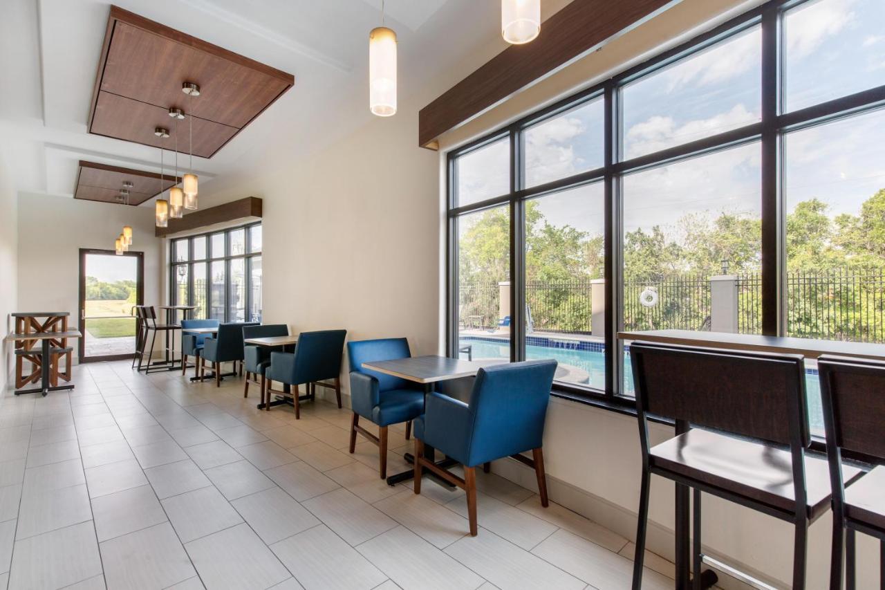 Holiday Inn Express Houston-Alvin By Ihg Extérieur photo