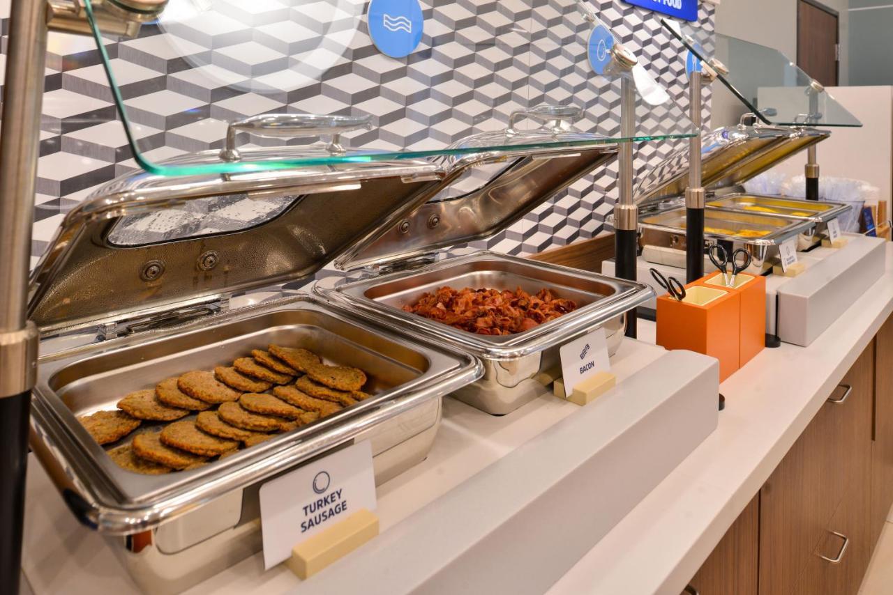 Holiday Inn Express Houston-Alvin By Ihg Extérieur photo