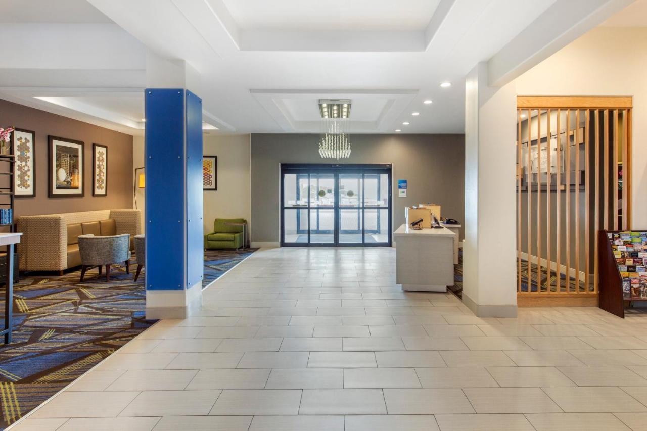 Holiday Inn Express Houston-Alvin By Ihg Extérieur photo